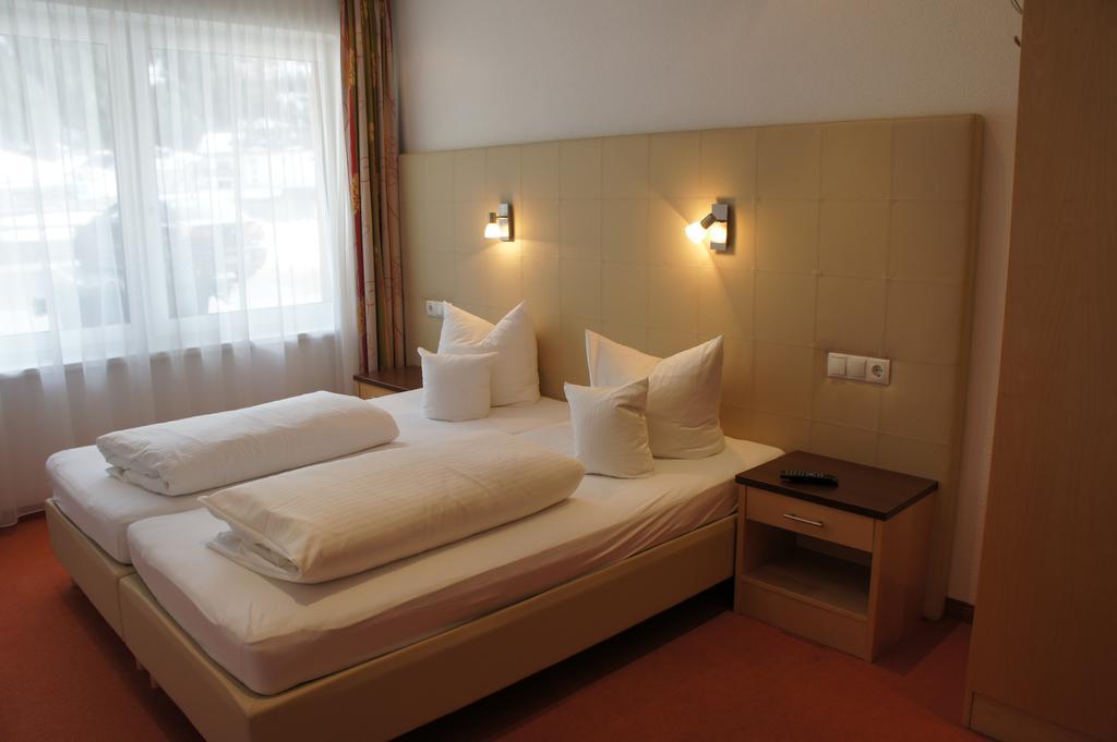 Alpinea Appartements 伊施格尔 外观 照片