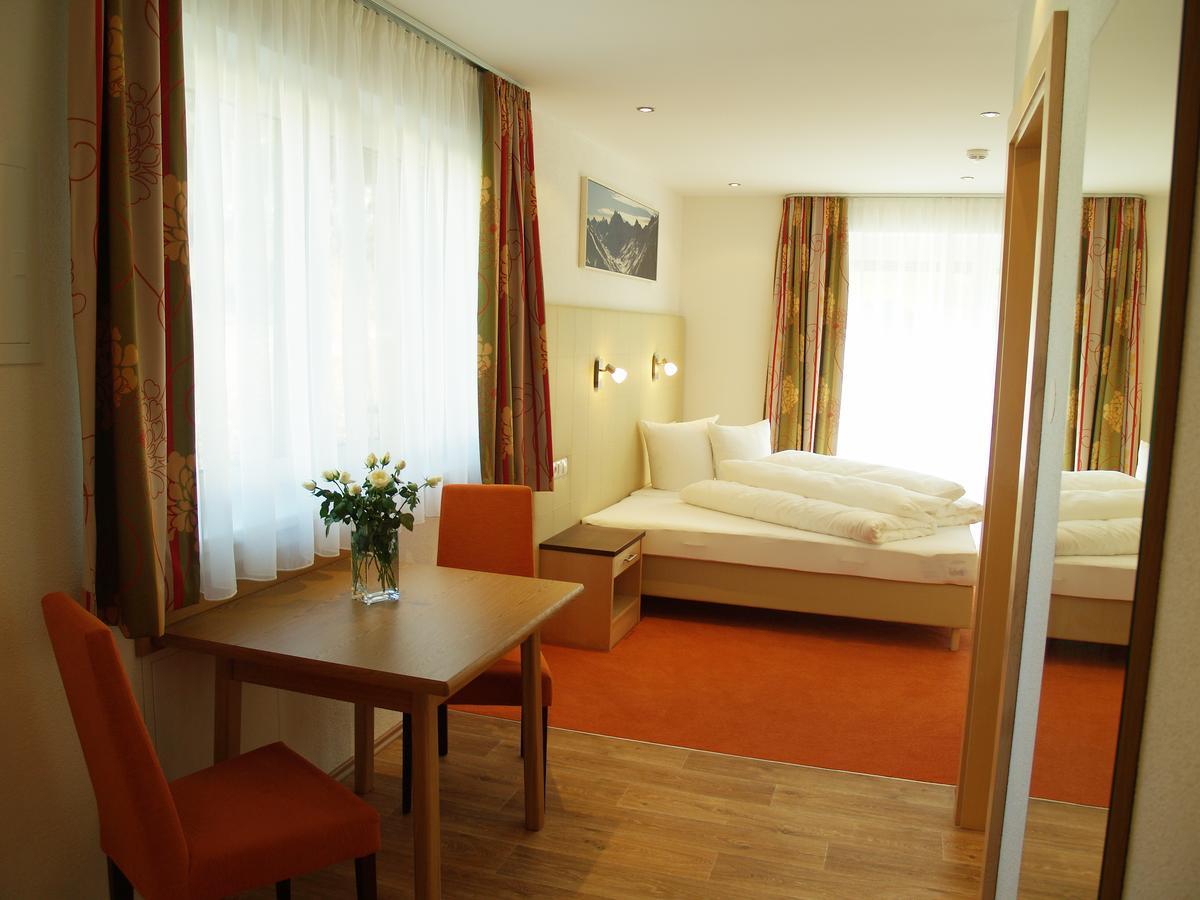 Alpinea Appartements 伊施格尔 外观 照片